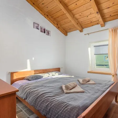 Two Bedroom Legovic With Garden Apartamento Nova Vas (Porec)